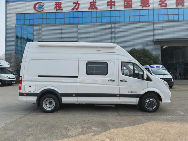 头就能买到30万的房车水电配置样样齐全pg电子首页又有厂家掀桌子！20万出(图13)