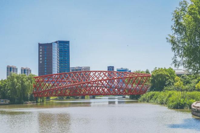 派云间售楼处电话：价格-容积率-环境pg电子首页百度热搜 上海中铁建西(图2)