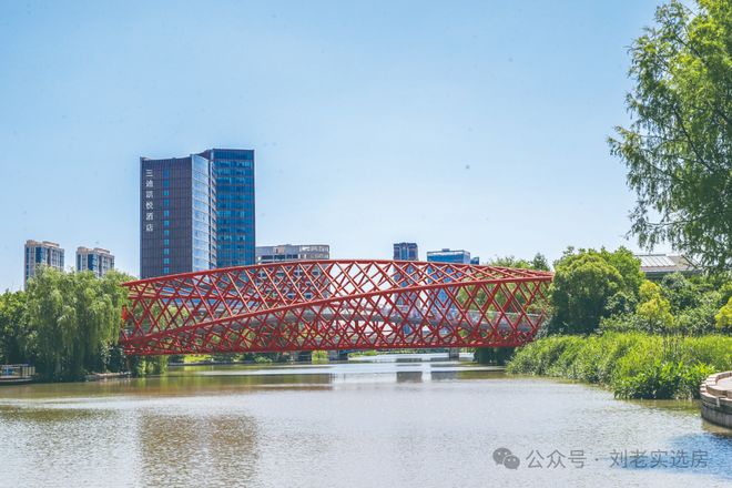 售楼处 西派云间发布：尊贵卓越奢居！pg电子试玩入口®上海松江西派云间(图1)