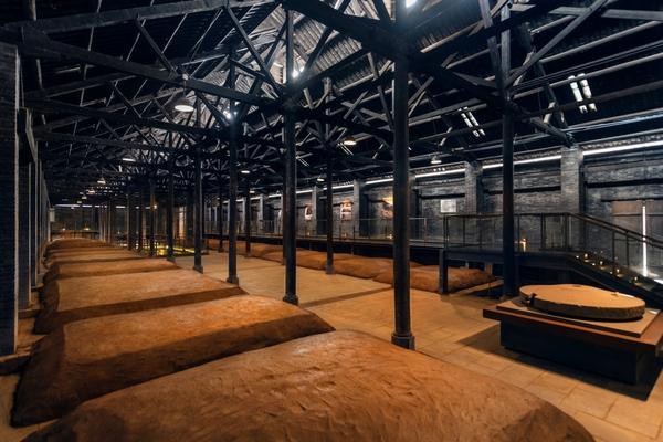 名邀全民接好运共饮开运第一杯电子pg天坛与水井坊二次联(图4)